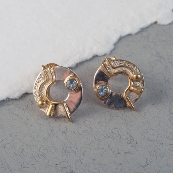 Alttag: Circle Of Light Stud Earrings from ShonaD | 